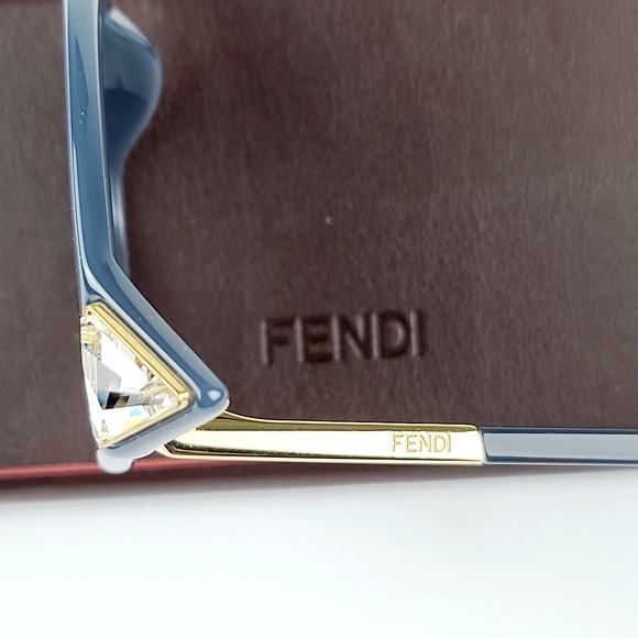 Fendi Iridia FF Sunglasses 0357/G/S - Picture 7 of 7